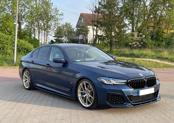 BMW Seria 5 cena 259999 przebieg: 57000, rok produkcji 2020 z Szczecin małe 92